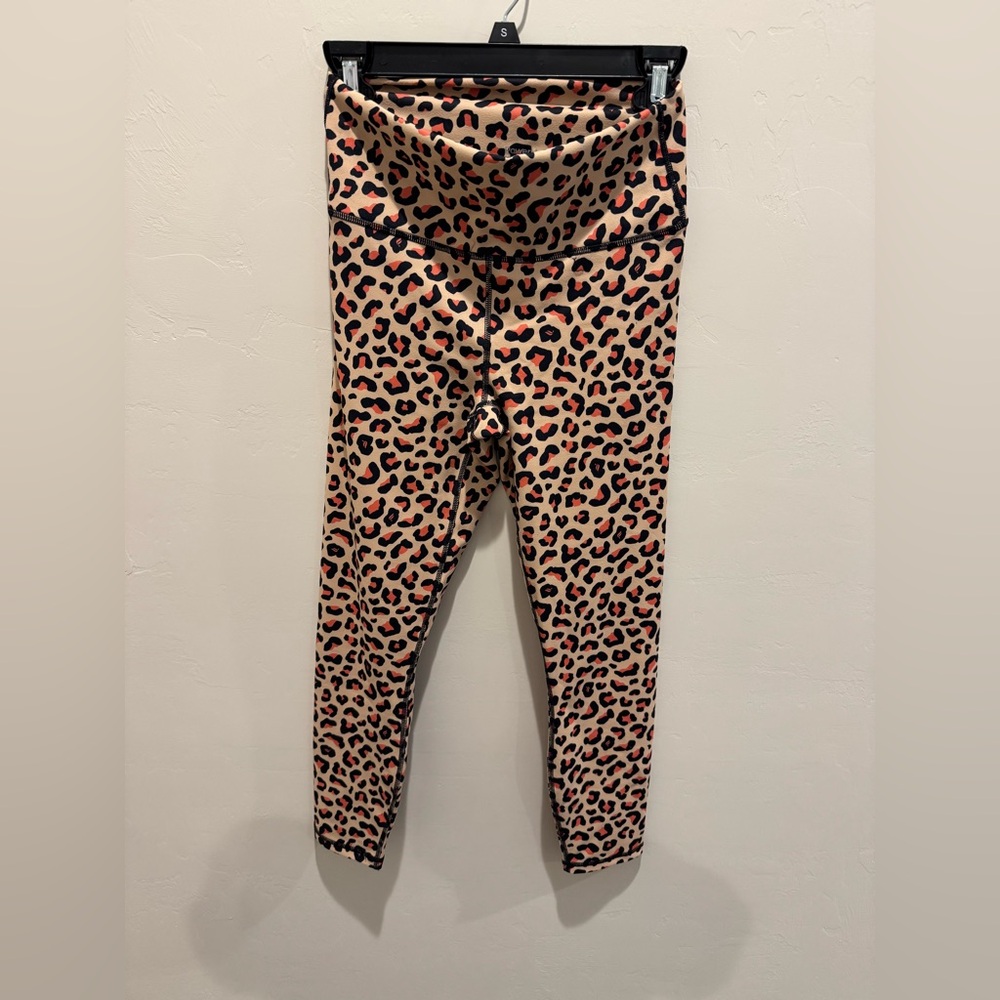 Fabletics Coral Accented Leopard Print Capri Leggings